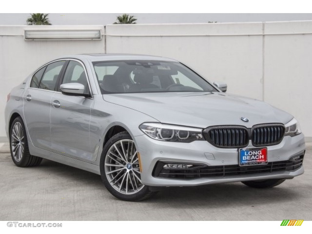 Glacier Silver Metallic 2018 BMW 5 Series 530e iPerfomance Sedan Exterior Photo #120718916