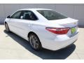 Super White - Camry SE Photo No. 5