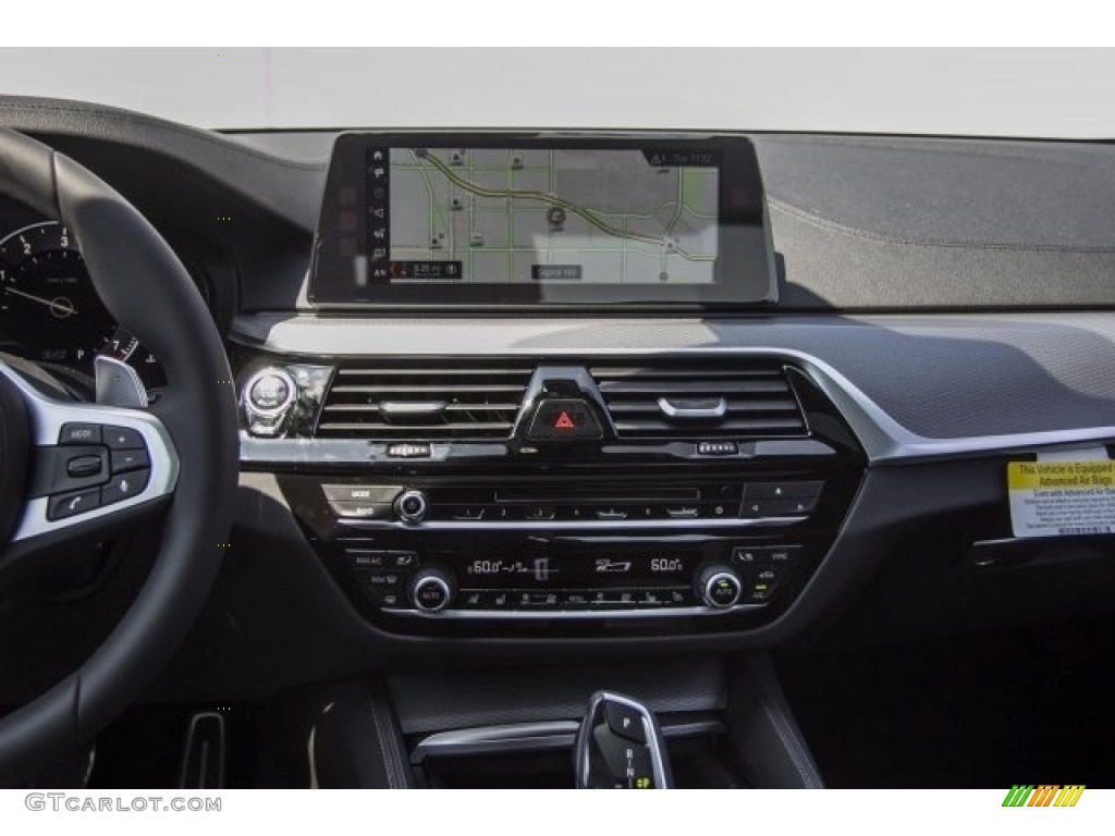 2017 5 Series 540i Sedan - Black Sapphire Metallic / Black photo #6