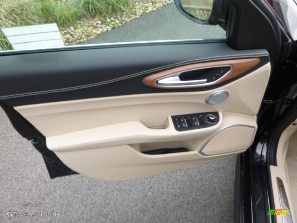 2017 Alfa Romeo Giulia Ti AWD Tan Door Panel Photo #120722849