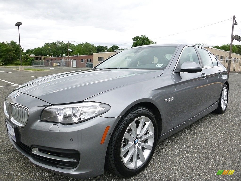 Space Gray Metallic 2014 BMW 5 Series 550i Sedan Exterior Photo #120722978