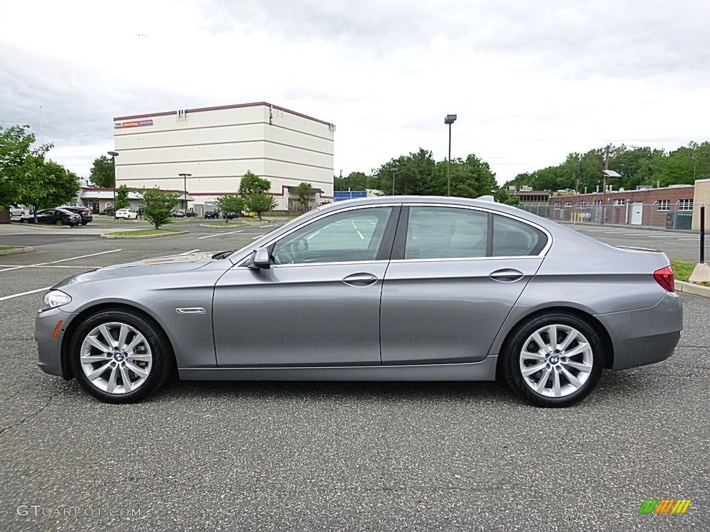 2014 5 Series 550i Sedan - Space Gray Metallic / Black photo #2