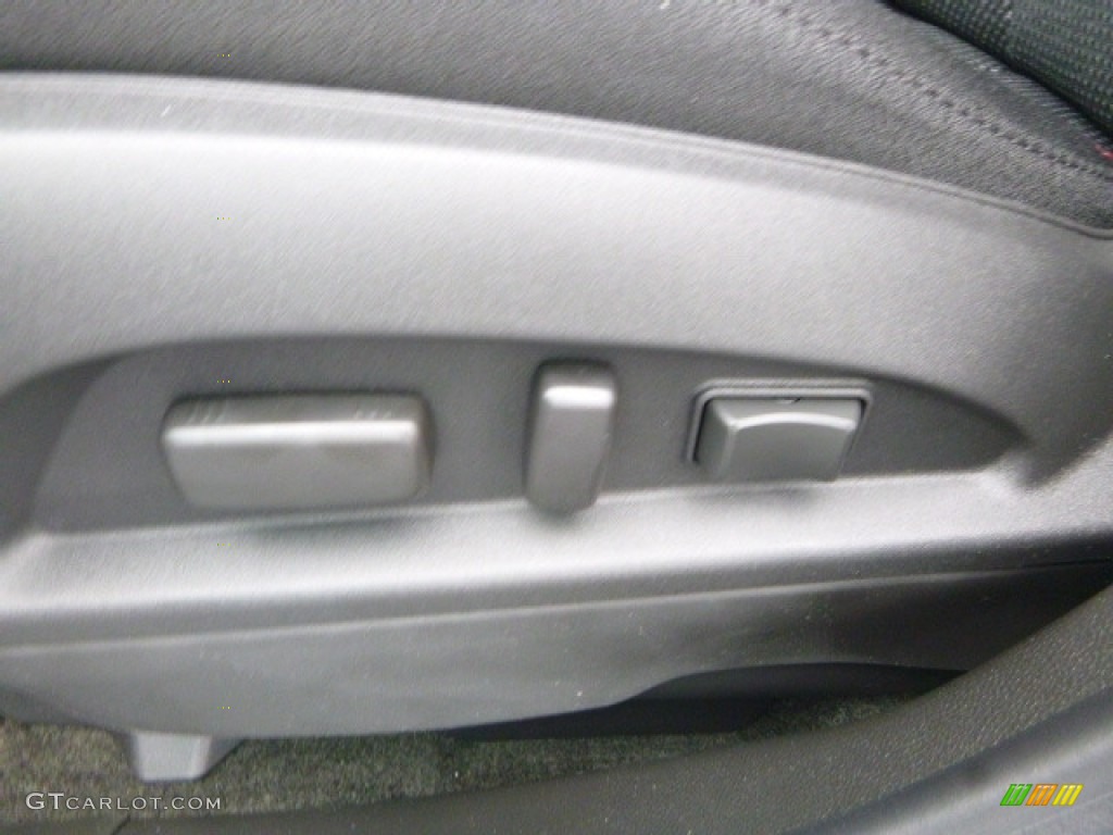 2017 Equinox LT - Silver Ice Metallic / Jet Black photo #17