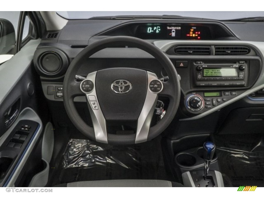 2012 Prius c Hybrid Two - Classic Silver Metallic / Light Blue Gray/Black photo #4