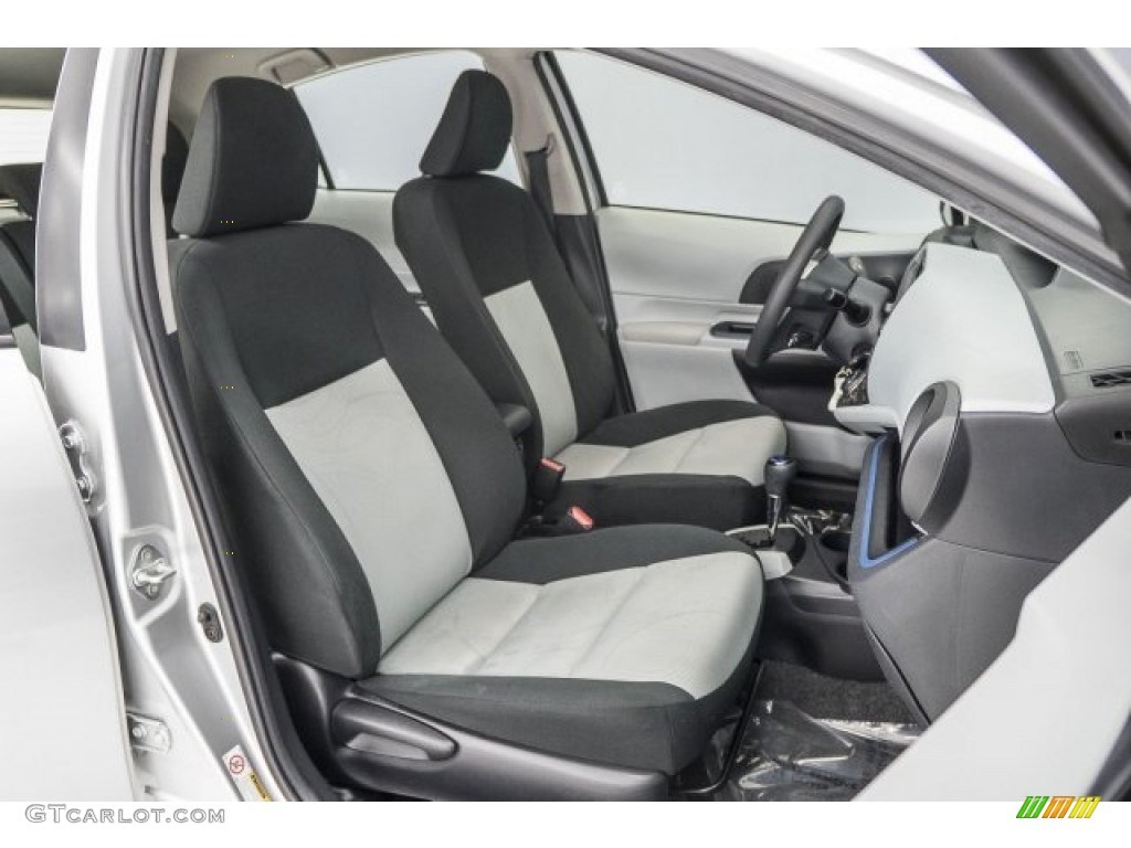 2012 Prius c Hybrid Two - Classic Silver Metallic / Light Blue Gray/Black photo #30