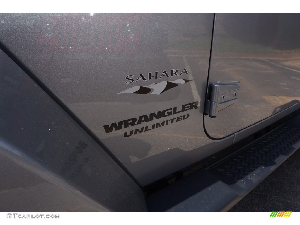 2017 Wrangler Unlimited Sahara 4x4 - Billet Silver Metallic / Black photo #7