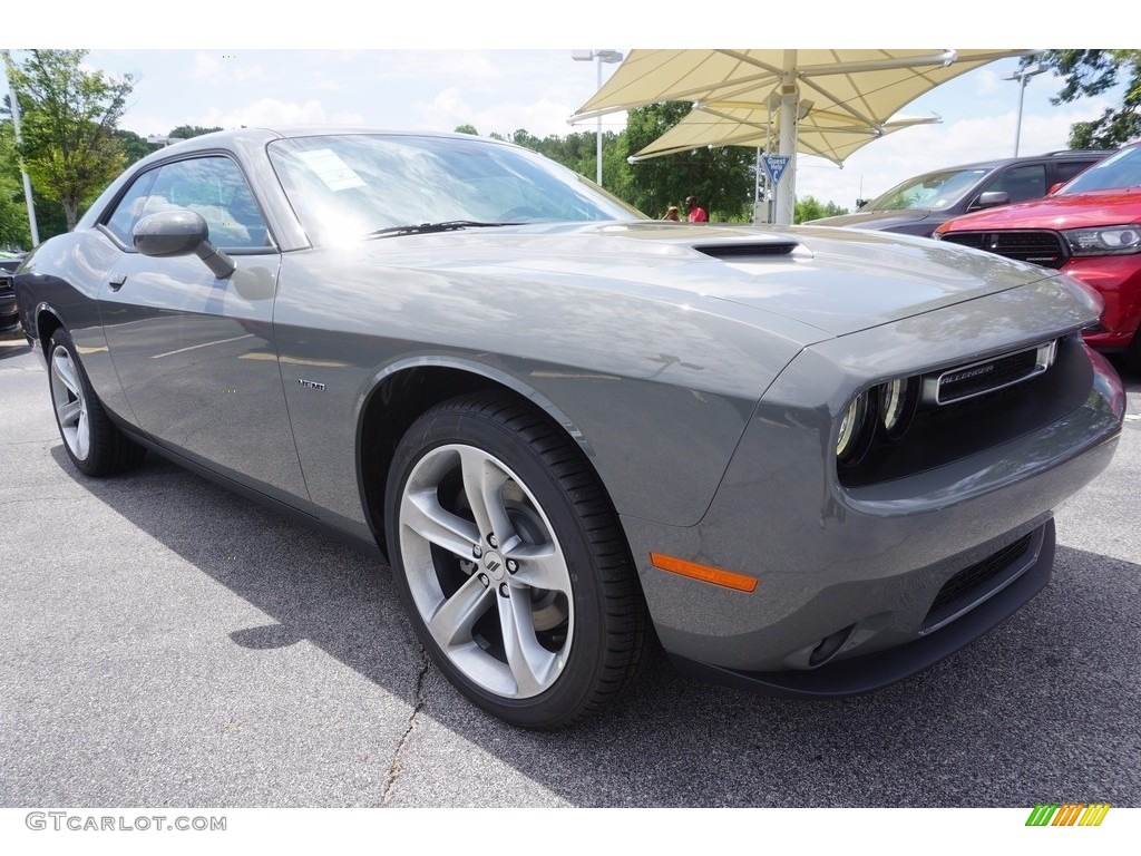 2017 Challenger R/T - Destroyer Grey / Black photo #4