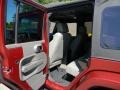 2007 Red Rock Crystal Pearl Jeep Wrangler Unlimited Sahara  photo #20