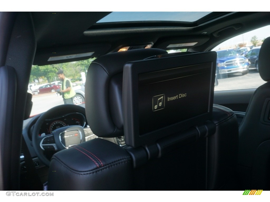 2017 Durango R/T - Redline / Black photo #9