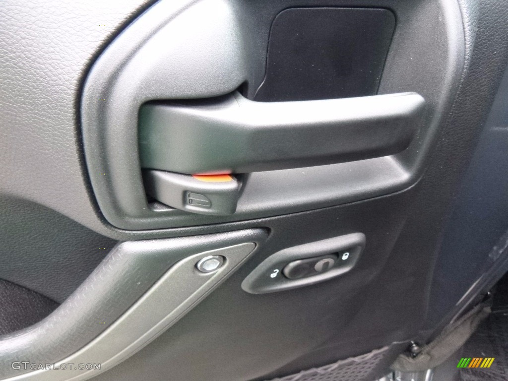 2017 Wrangler Sport 4x4 - Rhino / Black photo #14