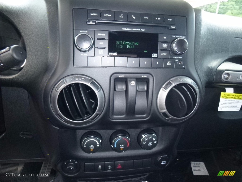 2017 Wrangler Sport 4x4 - Rhino / Black photo #20