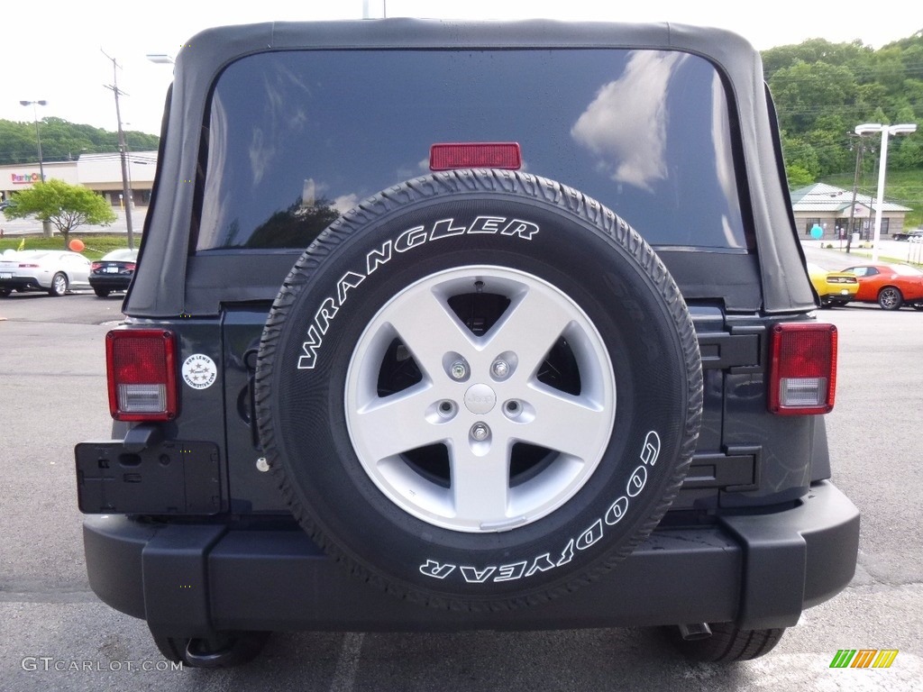 2017 Wrangler Sport 4x4 - Rhino / Black photo #4