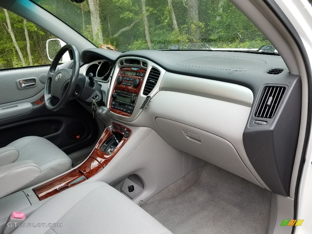 2004 Highlander Limited V6 - Super White / Ash photo #11