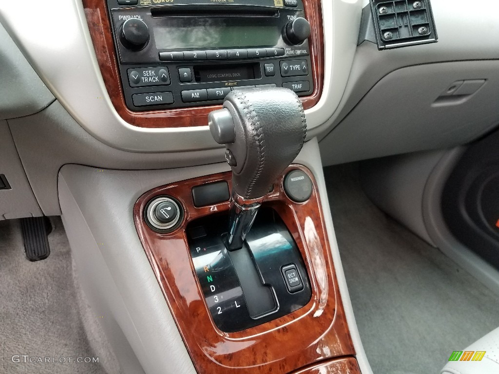 2004 Highlander Limited V6 - Super White / Ash photo #18