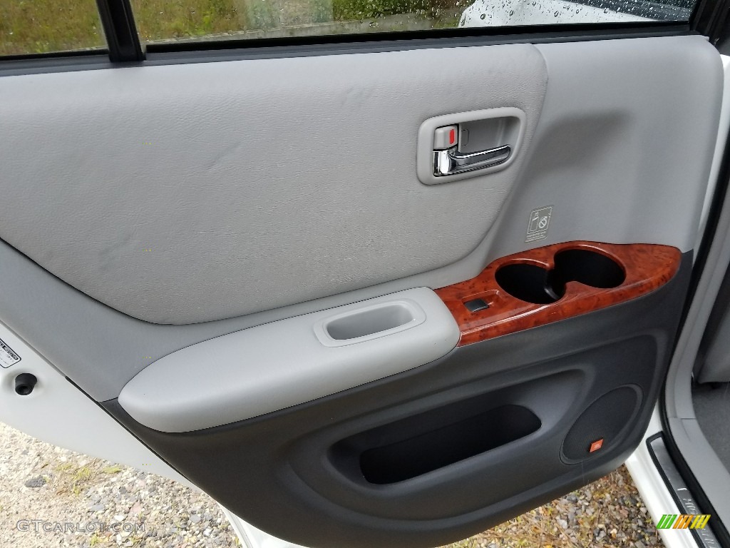 2004 Highlander Limited V6 - Super White / Ash photo #24