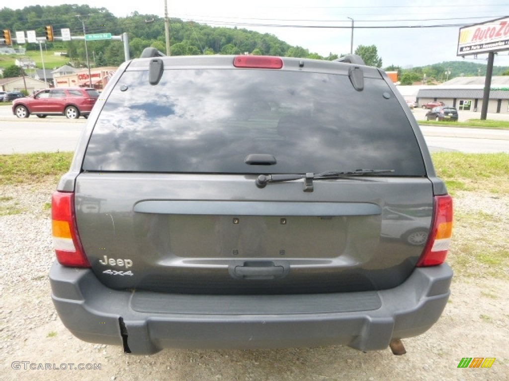 2004 Grand Cherokee Laredo 4x4 - Graphite Metallic / Dark Slate Gray photo #4