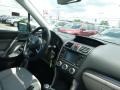 Crystal White Pearl - Forester 2.5i Photo No. 11