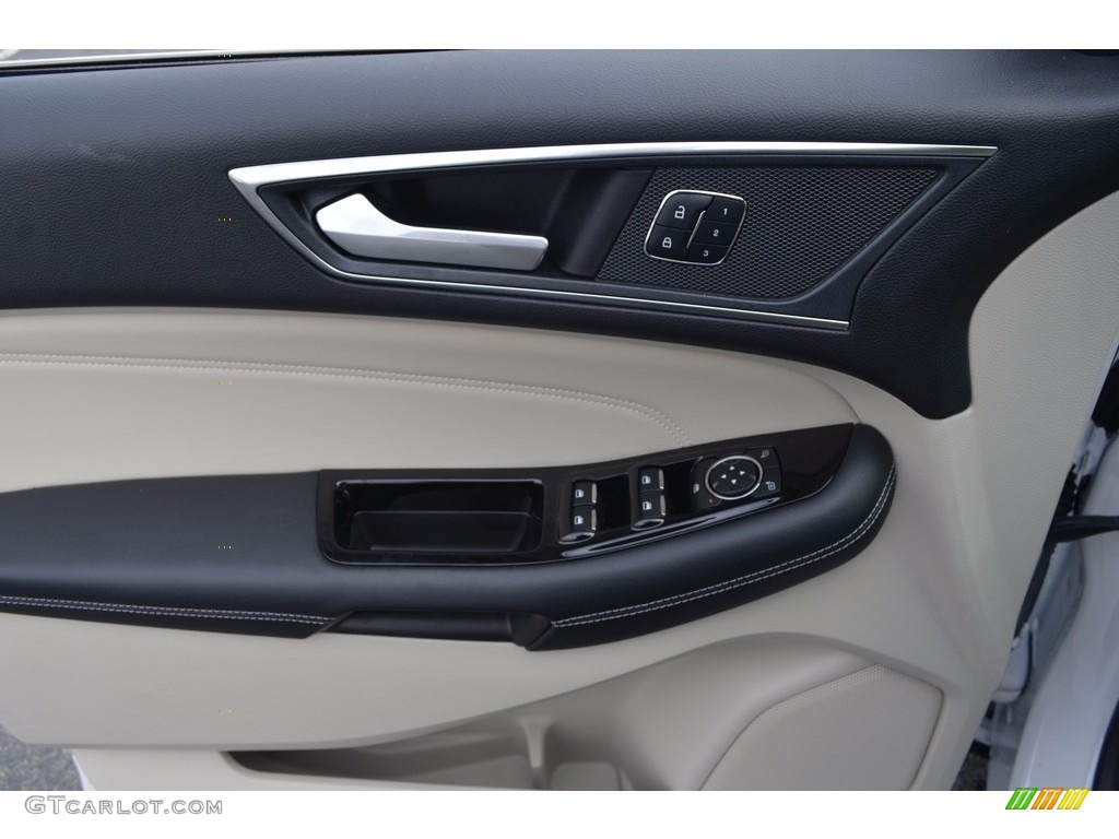 2017 Ford Edge Titanium Ceramic Door Panel Photo #120743594
