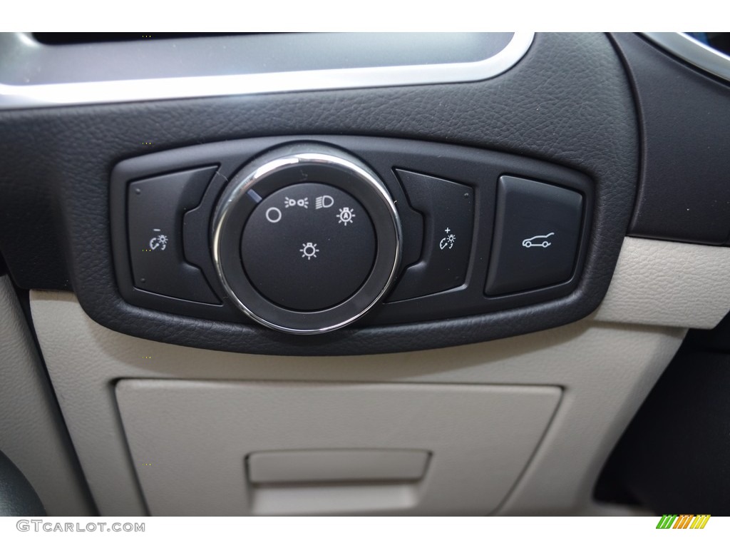 2017 Ford Edge Titanium Controls Photo #120743836