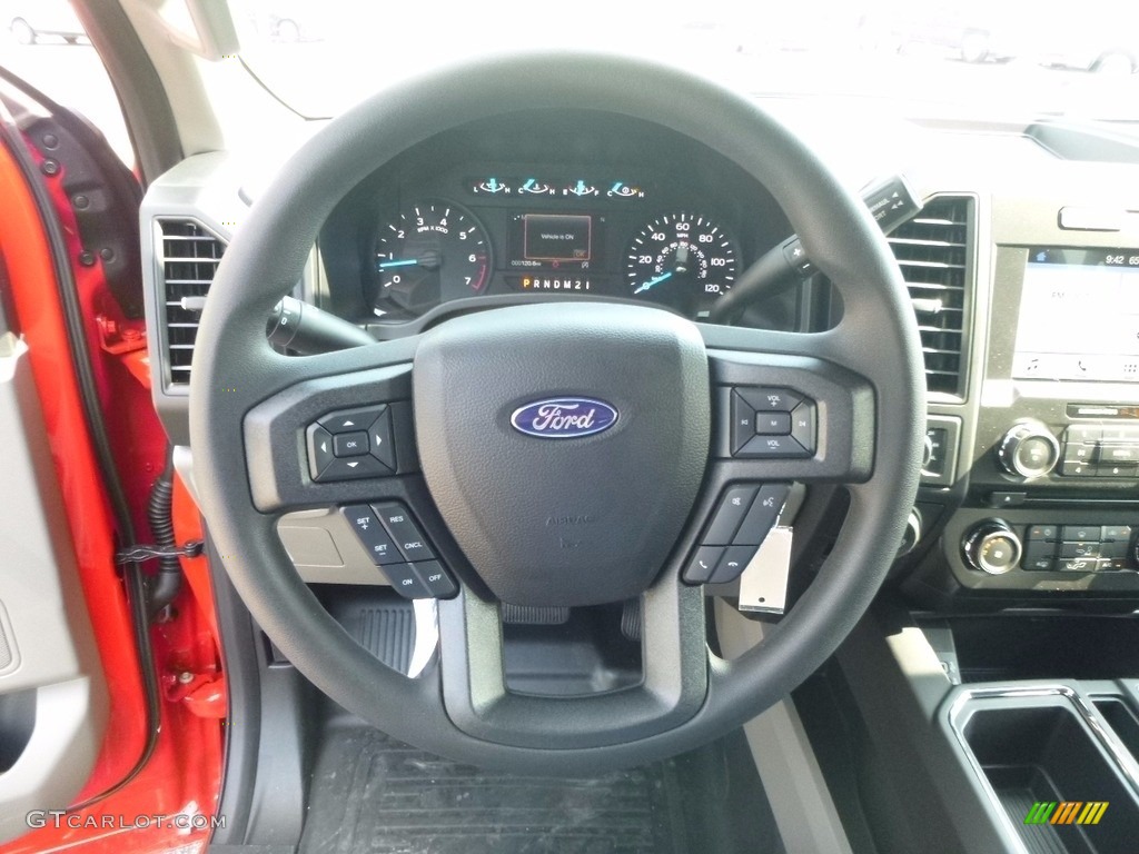 2017 F150 XL SuperCrew 4x4 - Race Red / Black photo #15