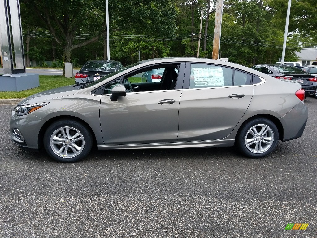 Pepperdust Metallic 2017 Chevrolet Cruze LT Exterior Photo #120746759