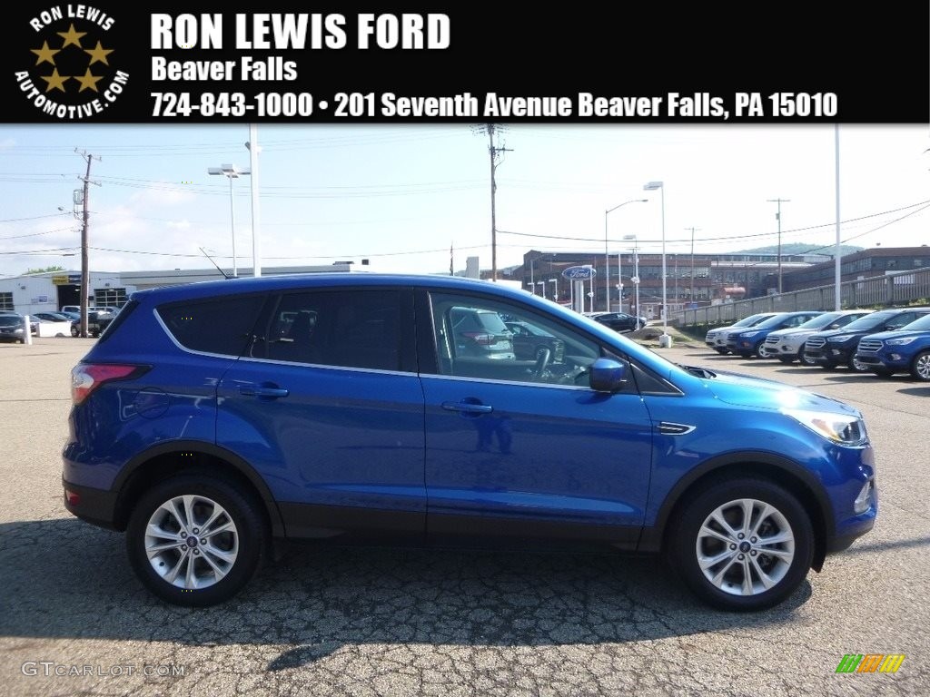 2017 Escape SE 4WD - Lightning Blue / Charcoal Black photo #1