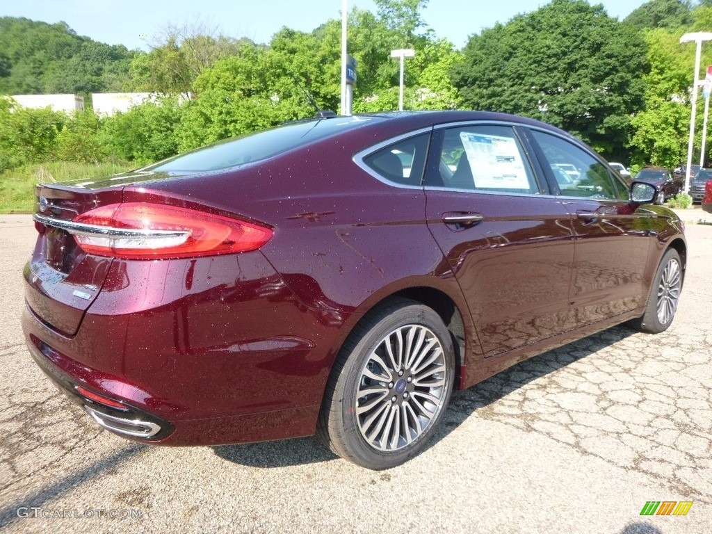 2017 Fusion SE AWD - Burgundy Velvet / Medium Light Stone photo #2