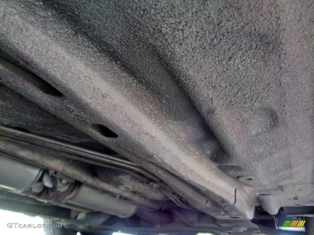 2008 Forenza  - Fusion Red Metallic / Grey photo #68
