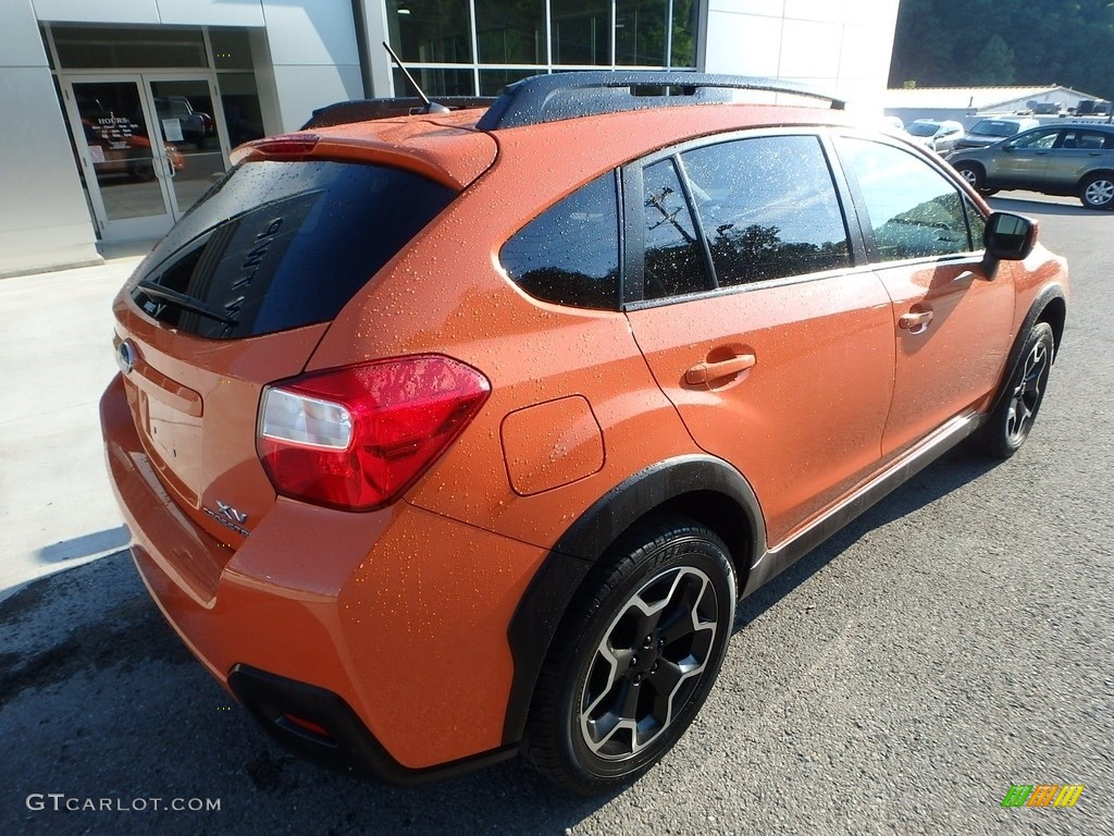 2013 XV Crosstrek 2.0 Premium - Tangerine Orange Pearl / Black photo #2