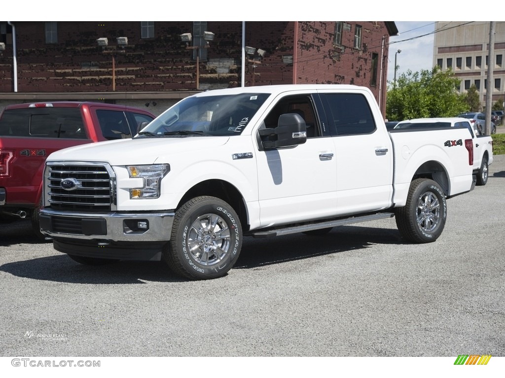 2017 F150 XLT SuperCrew 4x4 - Oxford White / Earth Gray photo #1