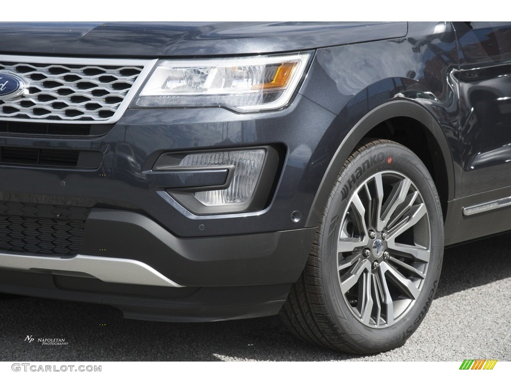 2017 Explorer Platinum 4WD - Smoked Quartz / Ebony Black photo #2