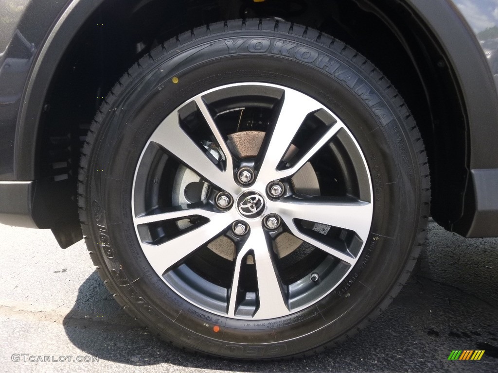 2017 RAV4 XLE - Magnetic Gray Metallic / Black photo #5