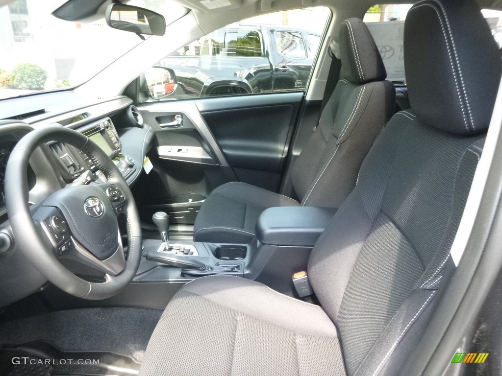 2017 RAV4 XLE - Magnetic Gray Metallic / Black photo #6