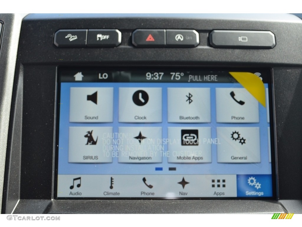2017 Ford F150 SVT Raptor SuperCrew 4x4 Controls Photo #120755635