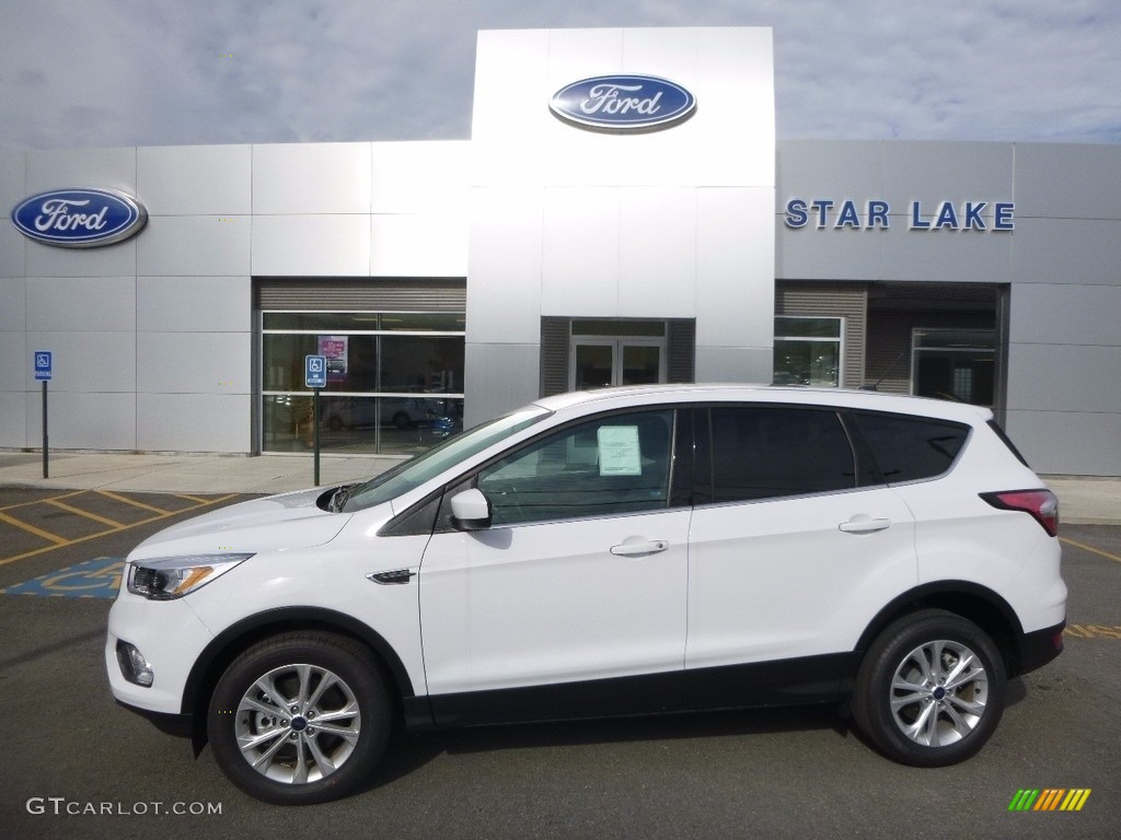 2017 Escape SE 4WD - Oxford White / Charcoal Black photo #1