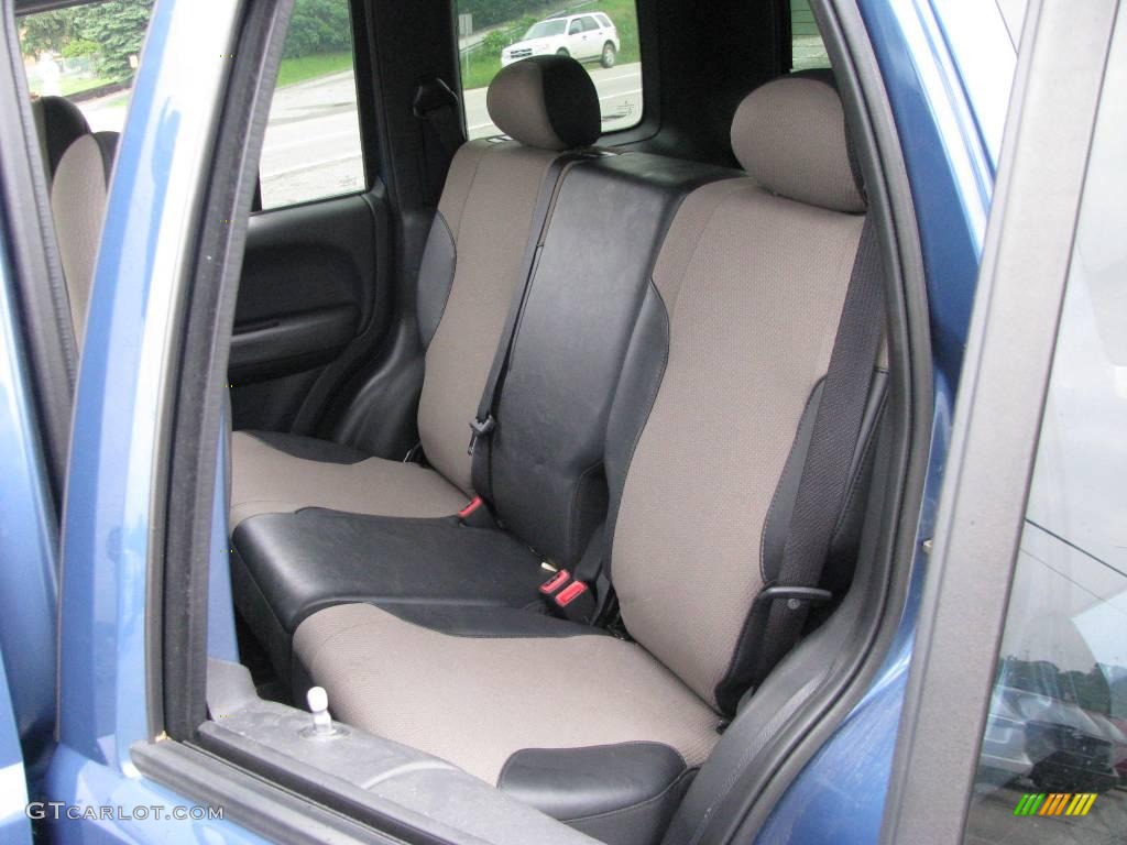 2004 Liberty Sport 4x4 Columbia Edition - Atlantic Blue Pearl / Dark Slate Gray photo #12