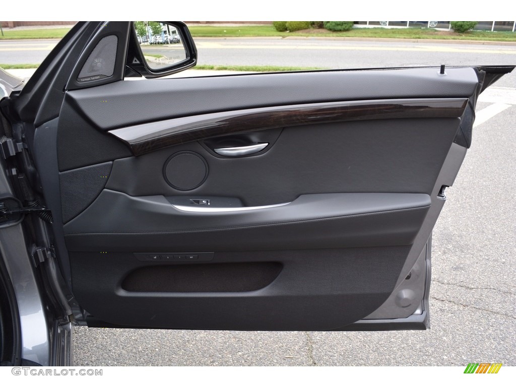 2017 BMW 5 Series 550i xDrive Gran Turismo Black Door Panel Photo #120760495