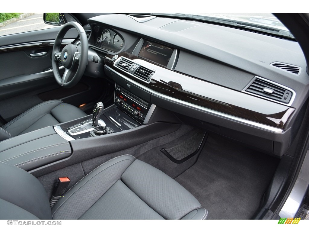 2017 BMW 5 Series 550i xDrive Gran Turismo Dashboard Photos
