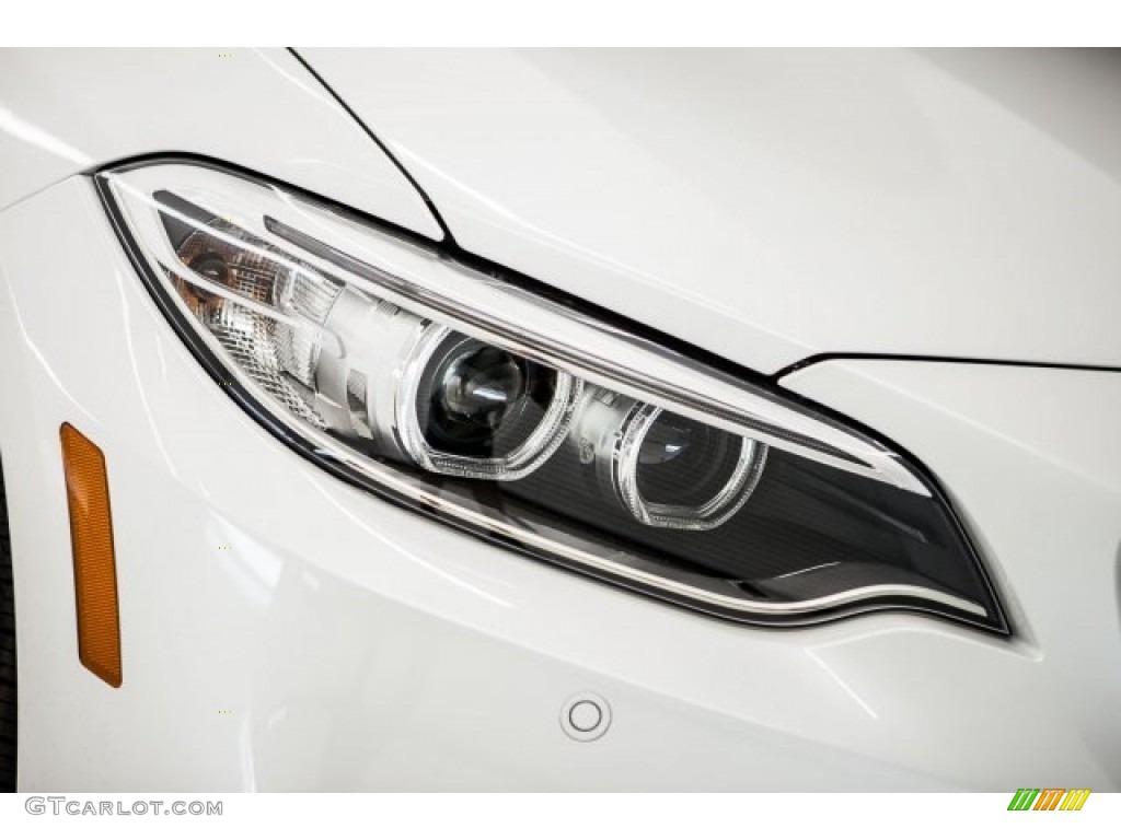 2016 M235i Coupe - Alpine White / Coral Red photo #29