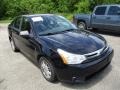 2009 Ebony Black Ford Focus SE Sedan  photo #3