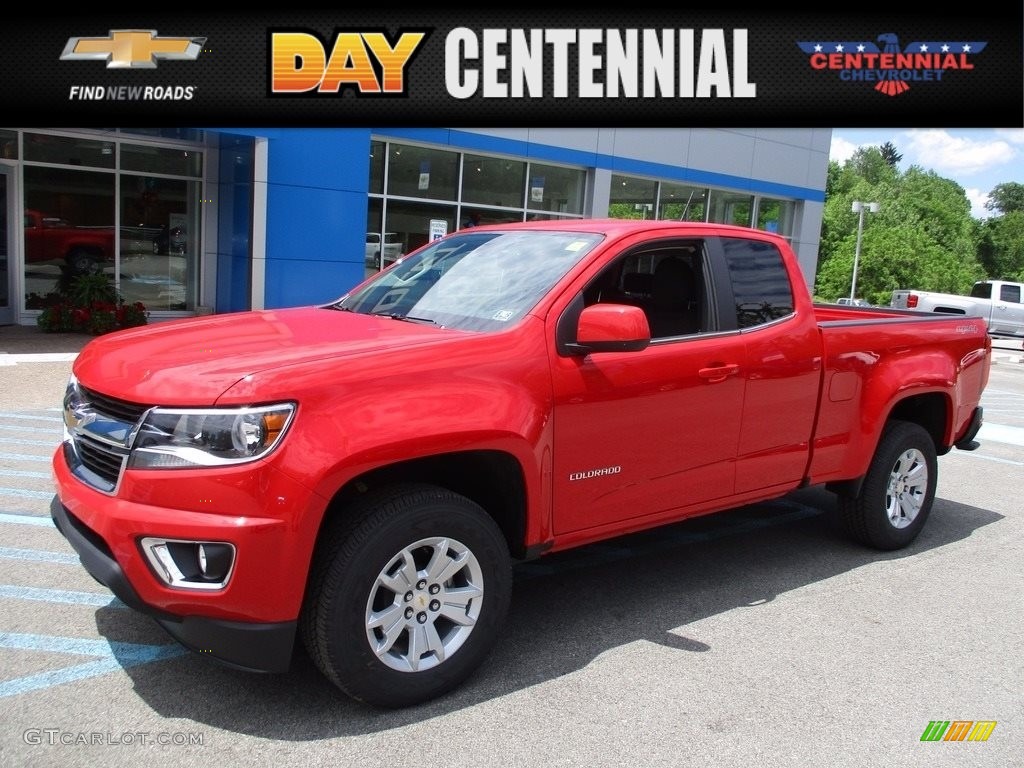 2017 Colorado LT Extended Cab 4x4 - Red Hot / Jet Black photo #1