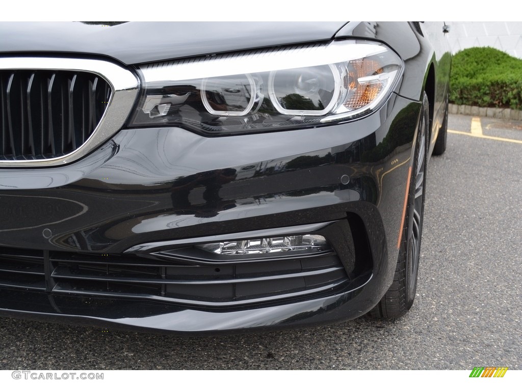 2017 5 Series 530i xDrive Sedan - Jet Black / Black photo #29