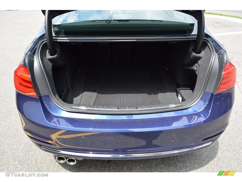 2017 3 Series 330i xDrive Sedan - Imperial Blue Metallic / Black photo #22