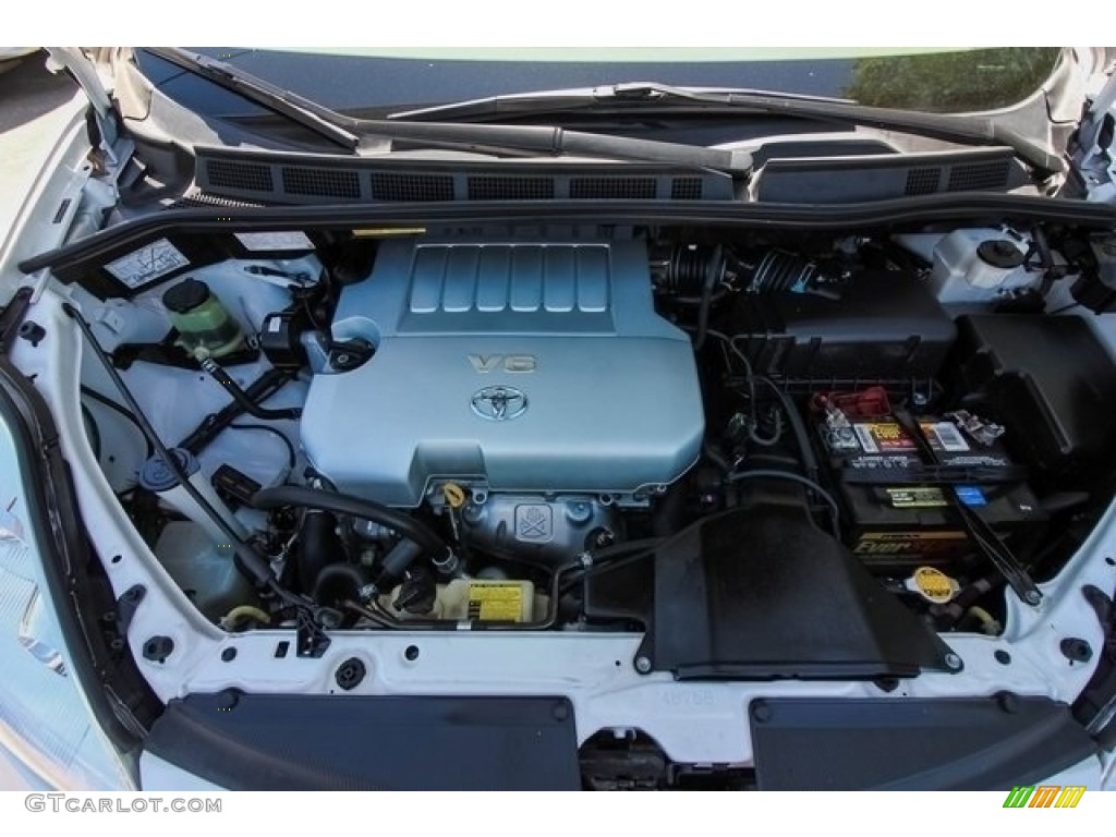 2010 Sienna LE - Super White / Taupe photo #23