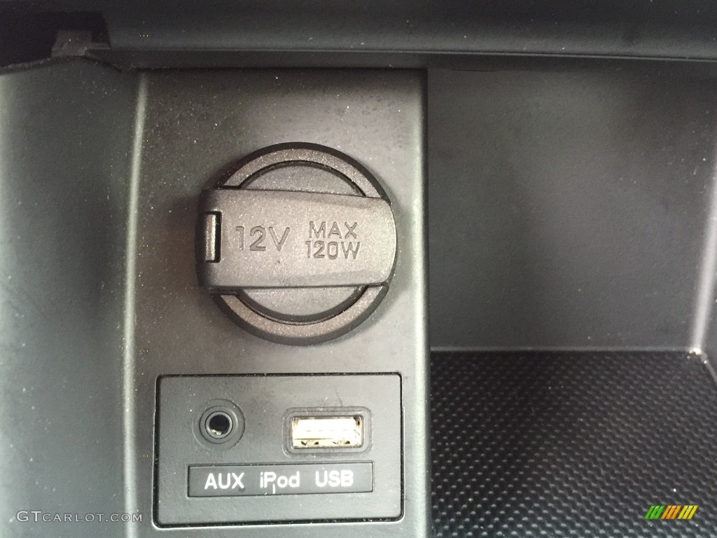 2015 Elantra SE Sedan - Venetian Red / Gray photo #14