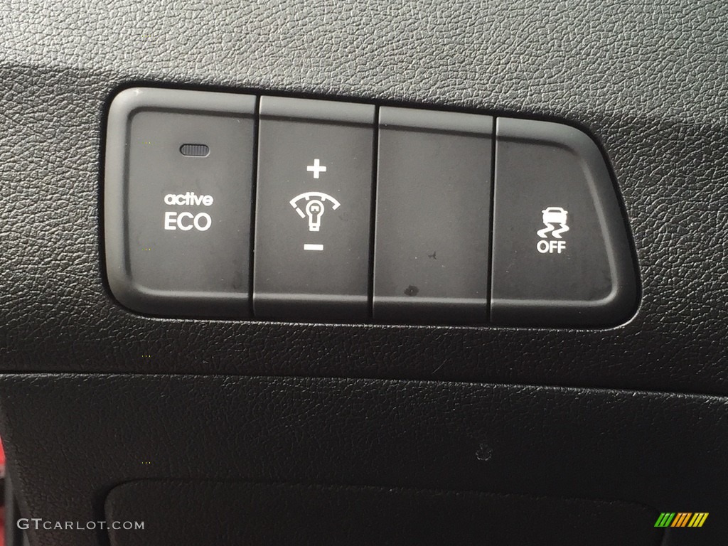 2015 Elantra SE Sedan - Venetian Red / Gray photo #20