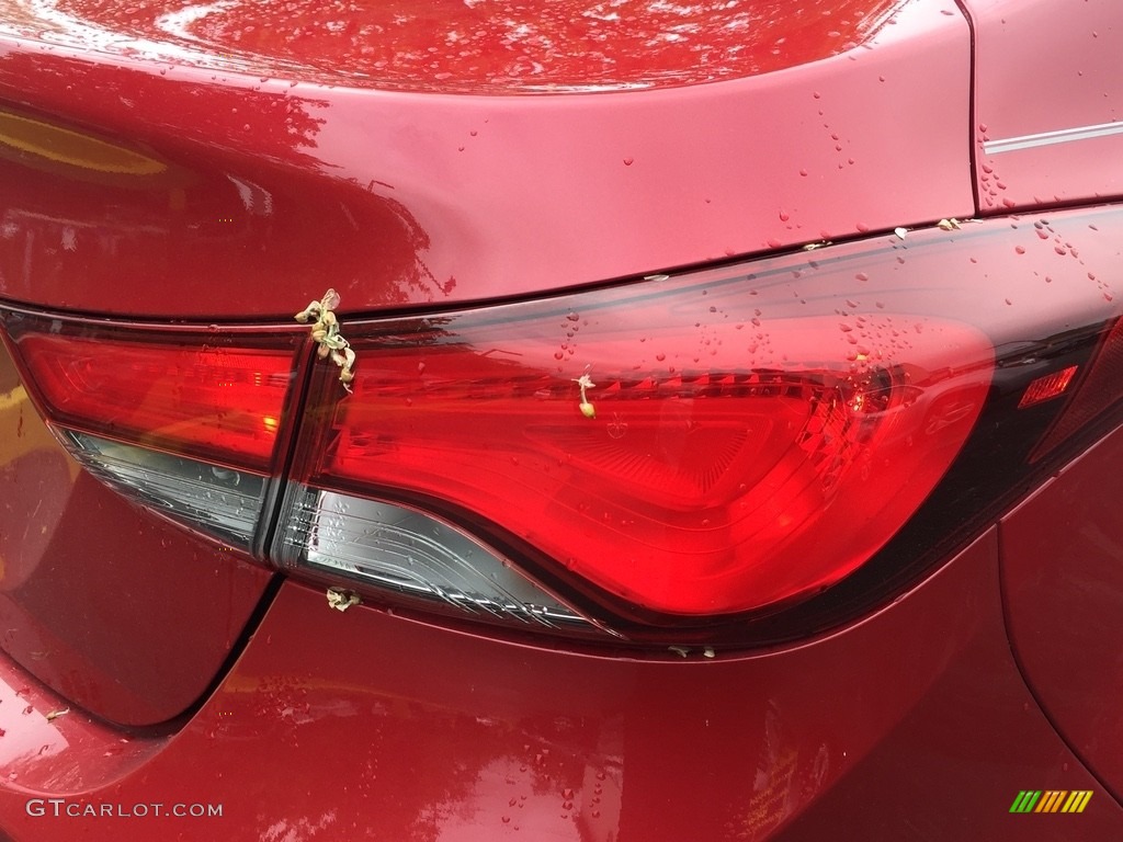 2015 Elantra SE Sedan - Venetian Red / Gray photo #24
