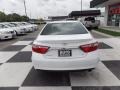 Super White - Camry SE Photo No. 4