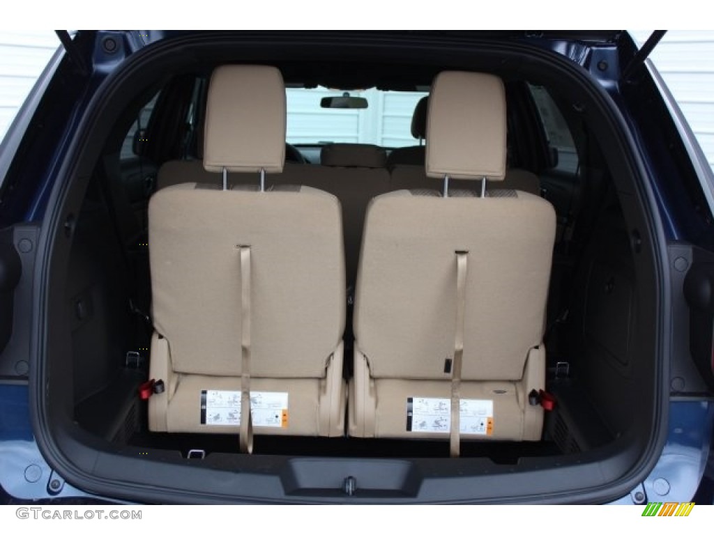 2017 Explorer FWD - Blue Jeans / Medium Light Camel photo #24