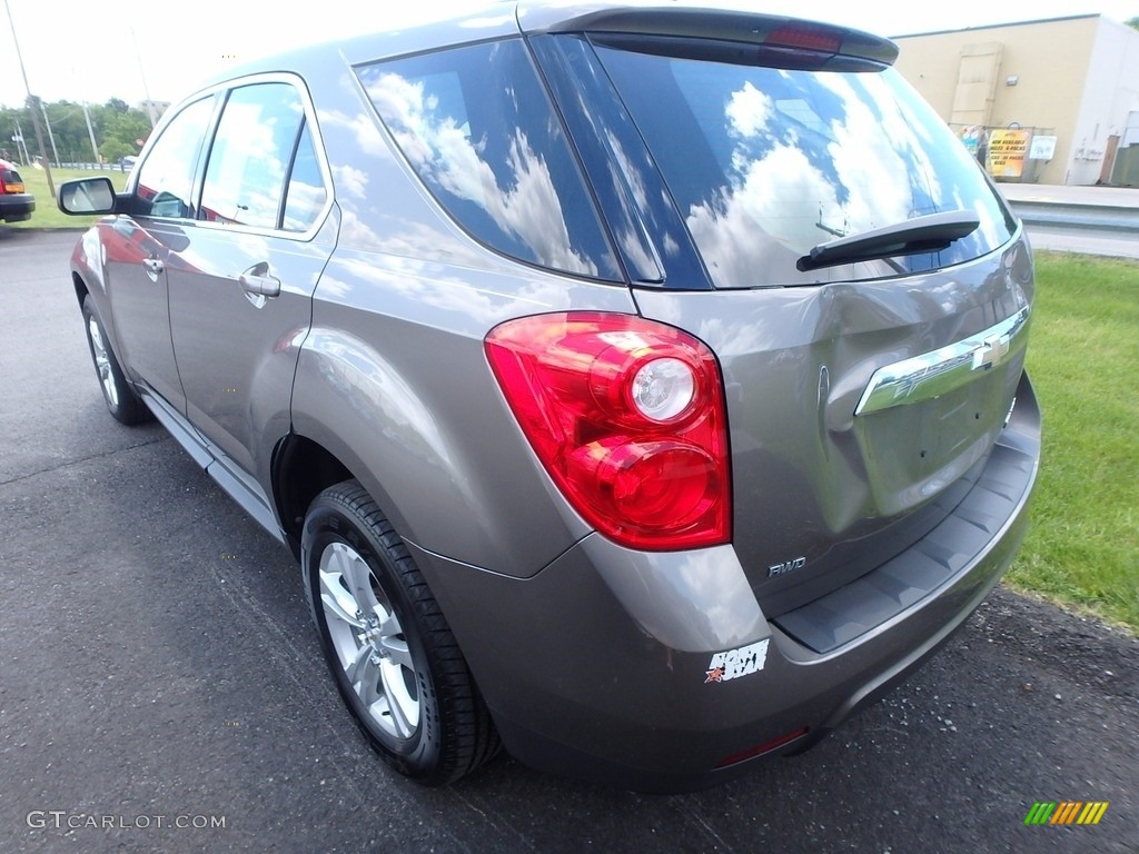 2010 Equinox LS AWD - Mocha Steel Metallic / Jet Black/Light Titanium photo #2